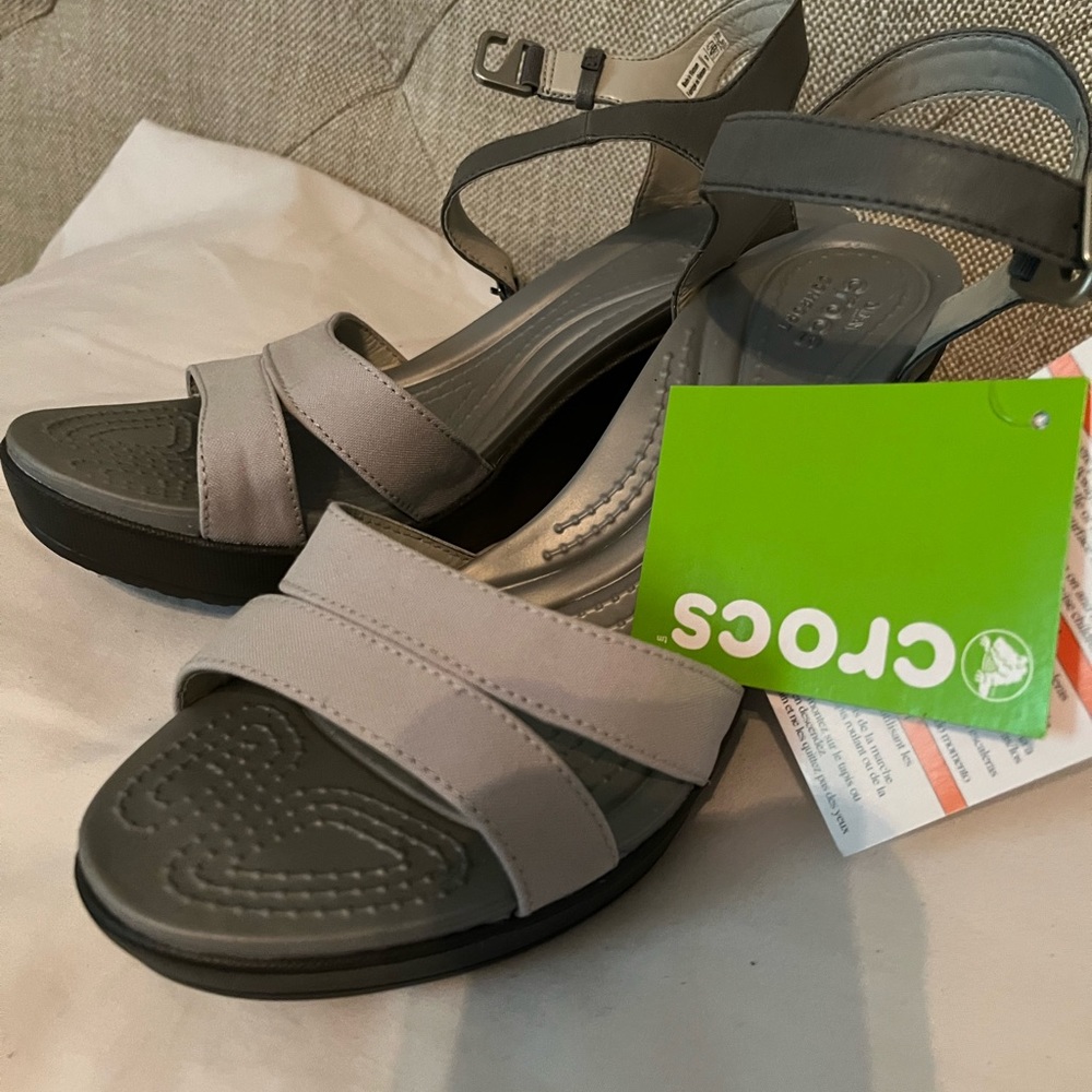 New Crocs woman shoes